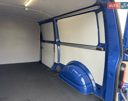 Синий Фольксваген Transporter, объемом двигателя 1.97 л и пробегом 207 тыс. км за 23999 $, фото 78 на Automoto.ua