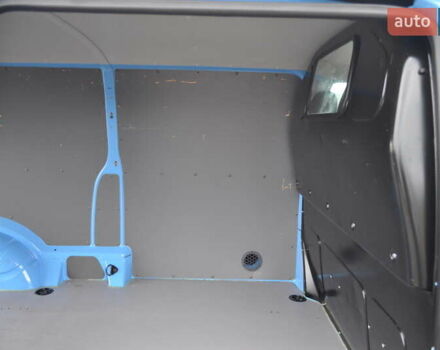 Синий Фольксваген Transporter, объемом двигателя 1.97 л и пробегом 169 тыс. км за 25500 $, фото 32 на Automoto.ua