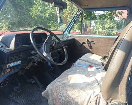 Синій Фольксваген Transporter, об'ємом двигуна 1.9 л та пробігом 300 тис. км за 2400 $, фото 4 на Automoto.ua
