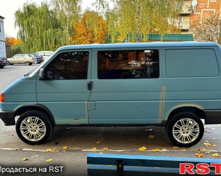 Синий Фольксваген Transporter, объемом двигателя 1.9 л и пробегом 300 тыс. км за 3000 $, фото 6 на Automoto.ua