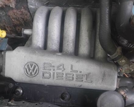 Синій Фольксваген Transporter, об'ємом двигуна 2.4 л та пробігом 643 тис. км за 2300 $, фото 9 на Automoto.ua