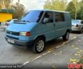 Синий Фольксваген Transporter, объемом двигателя 1.9 л и пробегом 300 тыс. км за 3000 $, фото 1 на Automoto.ua