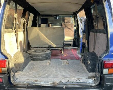 Синий Фольксваген Transporter, объемом двигателя 2.5 л и пробегом 569 тыс. км за 1500 $, фото 5 на Automoto.ua