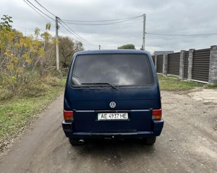 Синий Фольксваген Transporter, объемом двигателя 1.9 л и пробегом 450 тыс. км за 4200 $, фото 2 на Automoto.ua