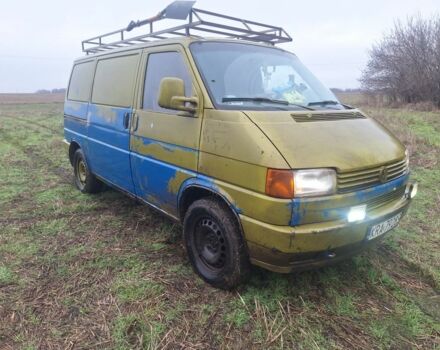 Синий Фольксваген Transporter, объемом двигателя 2.4 л и пробегом 600 тыс. км за 2839 $, фото 1 на Automoto.ua