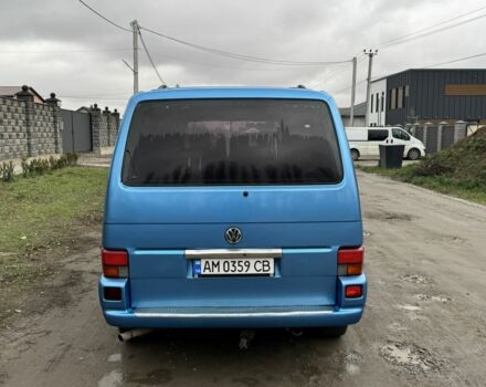 Синий Фольксваген Transporter, объемом двигателя 1.9 л и пробегом 290 тыс. км за 4500 $, фото 4 на Automoto.ua