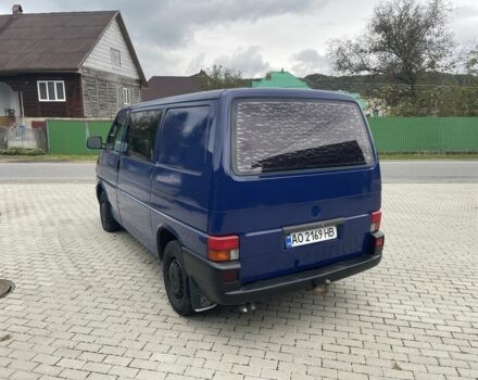 Синий Фольксваген Transporter, объемом двигателя 2.5 л и пробегом 300 тыс. км за 4400 $, фото 3 на Automoto.ua