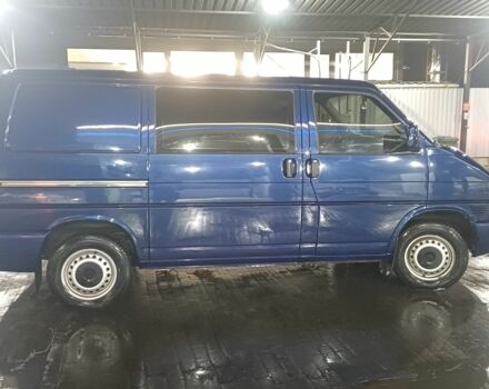 Синий Фольксваген Transporter, объемом двигателя 2.5 л и пробегом 480 тыс. км за 8500 $, фото 2 на Automoto.ua