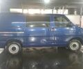 Синий Фольксваген Transporter, объемом двигателя 2.5 л и пробегом 480 тыс. км за 8500 $, фото 2 на Automoto.ua