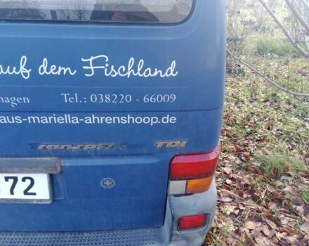 Синий Фольксваген Transporter, объемом двигателя 2.5 л и пробегом 450 тыс. км за 3494 $, фото 2 на Automoto.ua