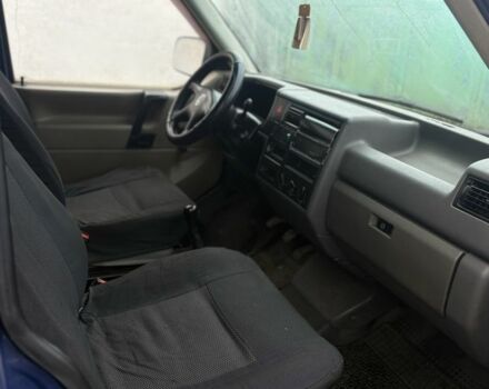 Синій Фольксваген Transporter, об'ємом двигуна 2.5 л та пробігом 350 тис. км за 5000 $, фото 7 на Automoto.ua