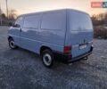Синий Фольксваген Transporter, объемом двигателя 2.46 л и пробегом 329 тыс. км за 4800 $, фото 12 на Automoto.ua