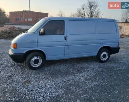 Синий Фольксваген Transporter, объемом двигателя 2.46 л и пробегом 329 тыс. км за 4800 $, фото 2 на Automoto.ua