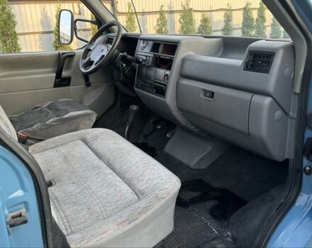Синий Фольксваген Transporter, объемом двигателя 2 л и пробегом 220 тыс. км за 2500 $, фото 1 на Automoto.ua