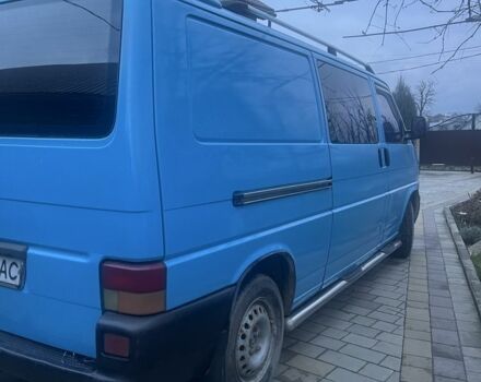 Синий Фольксваген Transporter, объемом двигателя 1.9 л и пробегом 693 тыс. км за 5900 $, фото 3 на Automoto.ua