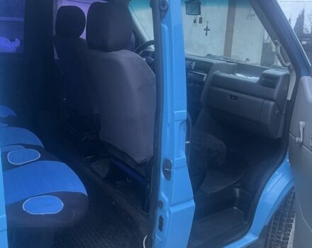 Синий Фольксваген Transporter, объемом двигателя 1.9 л и пробегом 693 тыс. км за 5900 $, фото 4 на Automoto.ua