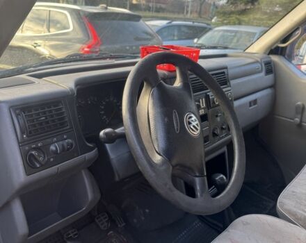 Синий Фольксваген Transporter, объемом двигателя 2.5 л и пробегом 450 тыс. км за 2500 $, фото 9 на Automoto.ua