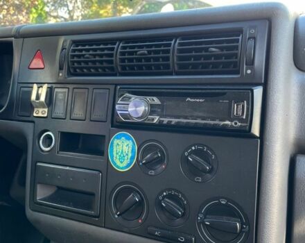 Синій Фольксваген Transporter, об'ємом двигуна 2.5 л та пробігом 600 тис. км за 5700 $, фото 6 на Automoto.ua