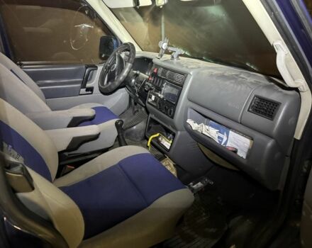 Синий Фольксваген Transporter, объемом двигателя 2.5 л и пробегом 700 тыс. км за 5800 $, фото 1 на Automoto.ua