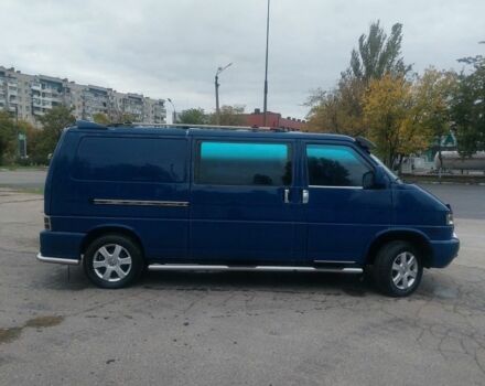 Синий Фольксваген Transporter, объемом двигателя 2.5 л и пробегом 410 тыс. км за 8500 $, фото 4 на Automoto.ua