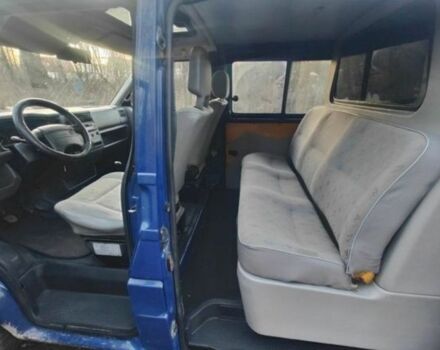 Синий Фольксваген Transporter, объемом двигателя 0 л и пробегом 350 тыс. км за 2900 $, фото 5 на Automoto.ua