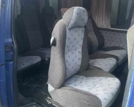 Синий Фольксваген Transporter, объемом двигателя 2.5 л и пробегом 453 тыс. км за 7777 $, фото 7 на Automoto.ua