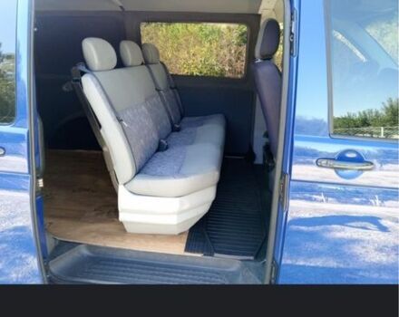 Синий Фольксваген Transporter, объемом двигателя 2.5 л и пробегом 350 тыс. км за 7700 $, фото 5 на Automoto.ua