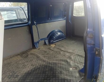 Синий Фольксваген Transporter, объемом двигателя 2.5 л и пробегом 289 тыс. км за 6407 $, фото 6 на Automoto.ua