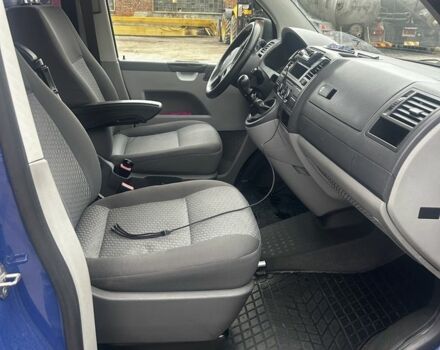 Фольксваген Transporter 2012 в Харькове на Automoto.ua Синий Фольксваген Transporter, объемом двигателя 2 л и пробегом 277 тыс. км за 15577 $, фото 5 на Automoto.ua