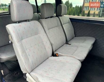 Синий Фольксваген Transporter, объемом двигателя 1.9 л и пробегом 315 тыс. км за 2600 $, фото 1 на Automoto.ua