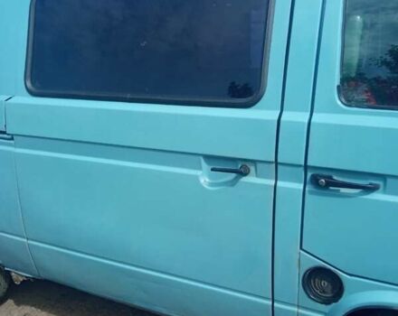 Синій Фольксваген Transporter, об'ємом двигуна 1.6 л та пробігом 100 тис. км за 2700 $, фото 3 на Automoto.ua