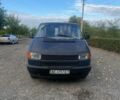 Синий Фольксваген Transporter, объемом двигателя 1.9 л и пробегом 400 тыс. км за 3500 $, фото 1 на Automoto.ua