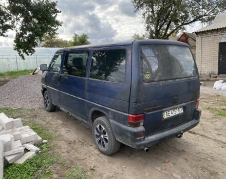 Синий Фольксваген Transporter, объемом двигателя 1.9 л и пробегом 400 тыс. км за 3500 $, фото 2 на Automoto.ua