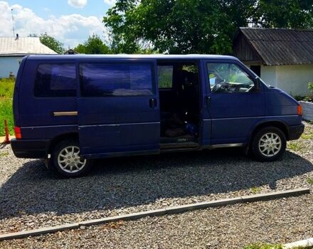 Синій Фольксваген Transporter, об'ємом двигуна 2.4 л та пробігом 600 тис. км за 3900 $, фото 4 на Automoto.ua