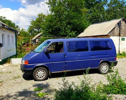 Синій Фольксваген Transporter, об'ємом двигуна 2.4 л та пробігом 600 тис. км за 3900 $, фото 1 на Automoto.ua