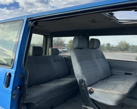 Синий Фольксваген Transporter, объемом двигателя 2.5 л и пробегом 360 тыс. км за 2999 $, фото 10 на Automoto.ua
