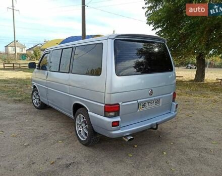 Синий Фольксваген Transporter, объемом двигателя 1.9 л и пробегом 400 тыс. км за 6000 $, фото 3 на Automoto.ua