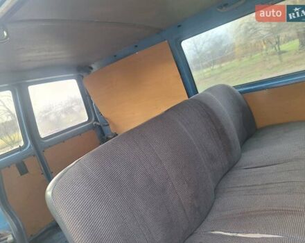 Синий Фольксваген Transporter, объемом двигателя 1.9 л и пробегом 347 тыс. км за 2100 $, фото 13 на Automoto.ua