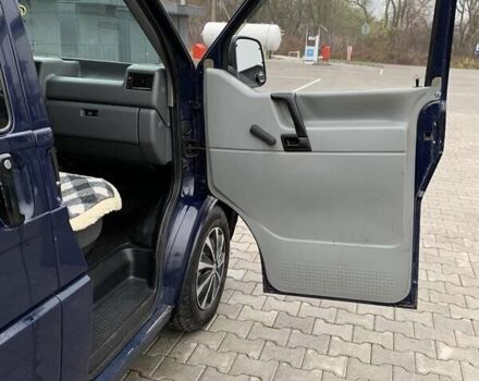 Синий Фольксваген Transporter, объемом двигателя 1.97 л и пробегом 574 тыс. км за 4900 $, фото 7 на Automoto.ua