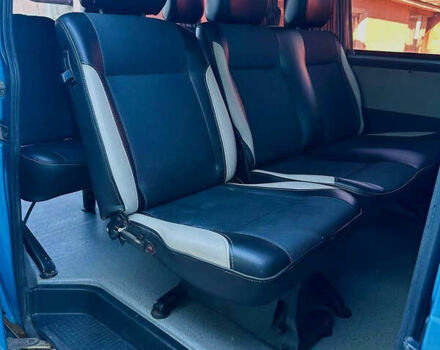 Синий Фольксваген Transporter, объемом двигателя 1.9 л и пробегом 470 тыс. км за 7500 $, фото 13 на Automoto.ua