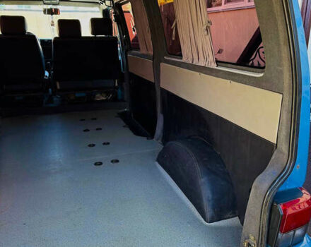 Синий Фольксваген Transporter, объемом двигателя 1.9 л и пробегом 470 тыс. км за 7500 $, фото 17 на Automoto.ua