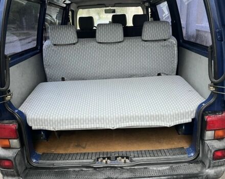 Синий Фольксваген Transporter, объемом двигателя 2 л и пробегом 400 тыс. км за 3200 $, фото 4 на Automoto.ua