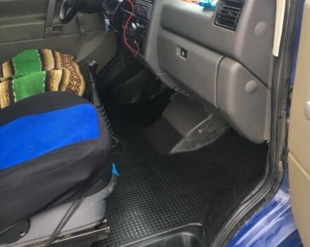 Синий Фольксваген Transporter, объемом двигателя 2.5 л и пробегом 1000 тыс. км за 5800 $, фото 7 на Automoto.ua