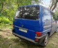 Синий Фольксваген Transporter, объемом двигателя 2.5 л и пробегом 300 тыс. км за 5000 $, фото 2 на Automoto.ua