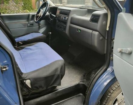 Синий Фольксваген Transporter, объемом двигателя 1.9 л и пробегом 430 тыс. км за 5800 $, фото 11 на Automoto.ua