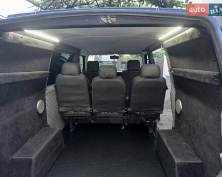 Синий Фольксваген Transporter, объемом двигателя 2.46 л и пробегом 345 тыс. км за 6700 $, фото 5 на Automoto.ua