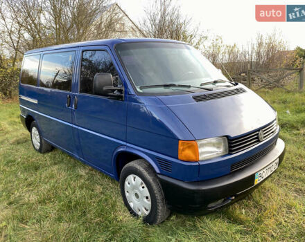 Синій Фольксваген Transporter, об'ємом двигуна 2.5 л та пробігом 290 тис. км за 5999 $, фото 4 на Automoto.ua