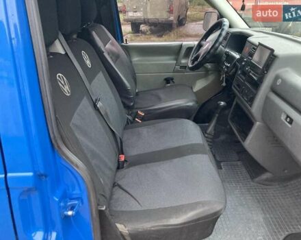 Синий Фольксваген Transporter, объемом двигателя 2.5 л и пробегом 453 тыс. км за 5950 $, фото 6 на Automoto.ua