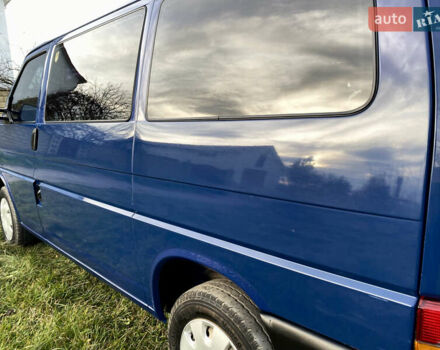 Синій Фольксваген Transporter, об'ємом двигуна 2.5 л та пробігом 290 тис. км за 5999 $, фото 26 на Automoto.ua