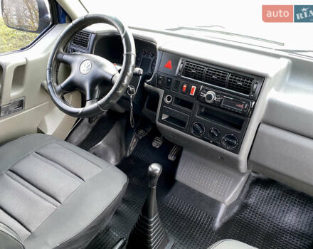 Синій Фольксваген Transporter, об'ємом двигуна 2.5 л та пробігом 290 тис. км за 5999 $, фото 45 на Automoto.ua